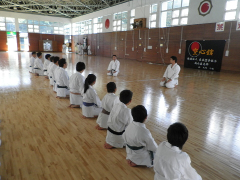 gassyuku_5.jpg(61183 byte)